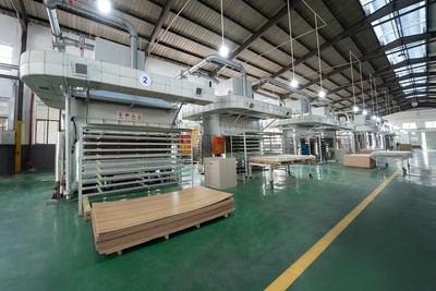 何以穩(wěn)居行業(yè)領(lǐng)先？莫干山板材領(lǐng)跑動(dòng)力剖析